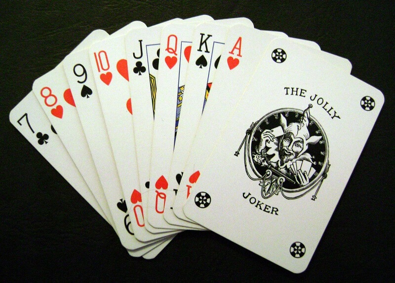 Lá bài Joker Bí ẩn và sức mạnh trong bộ bài Tây
