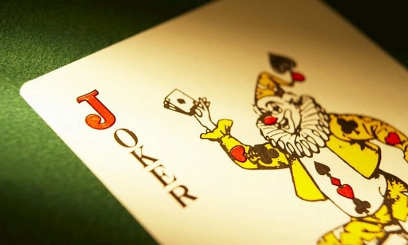 Lá bài Joker Bí ẩn và sức mạnh trong bộ bài Tây