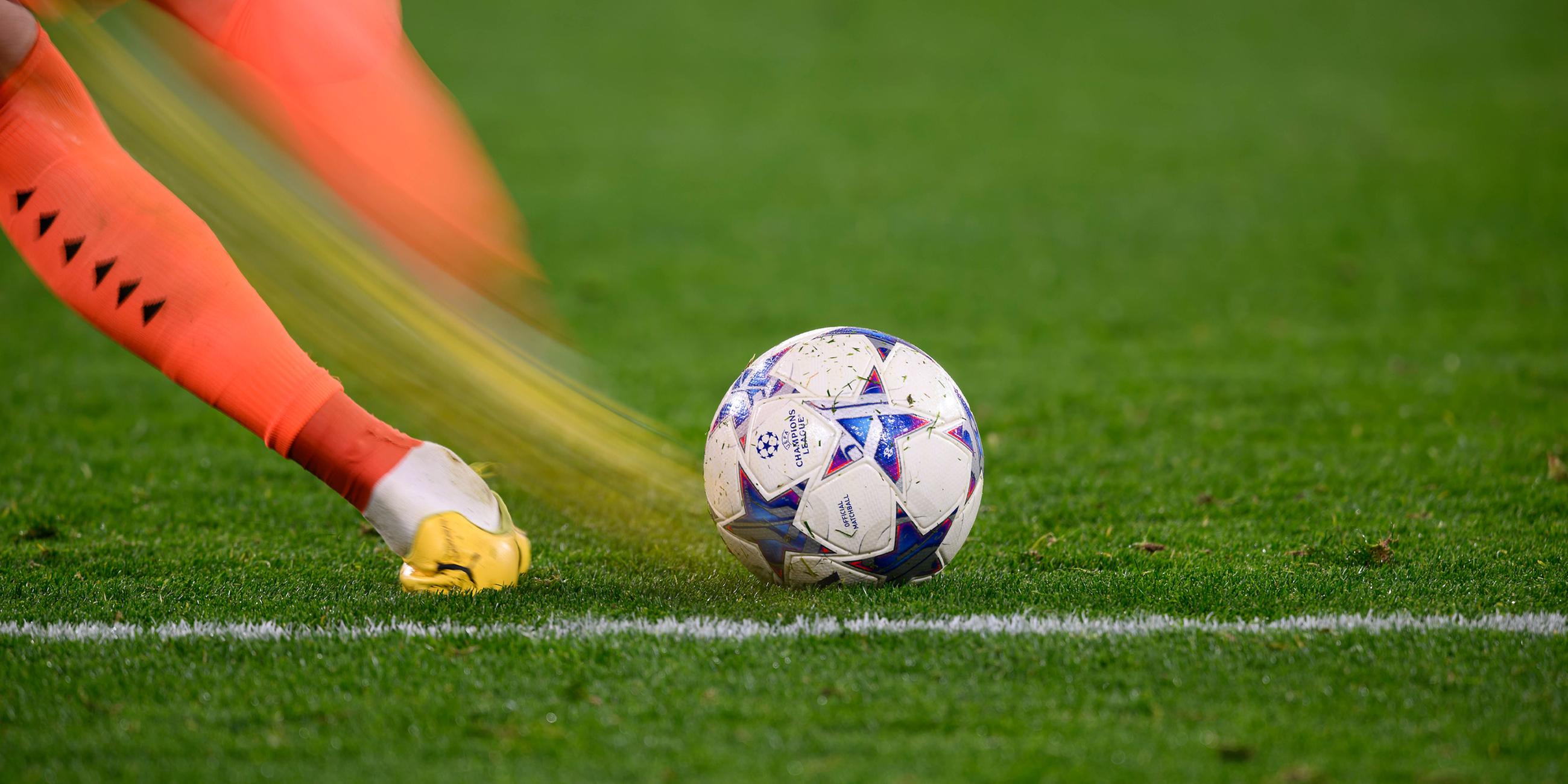Phân tích Kèo Chấp Champions League - Bí Kíp Đánh Đề Cao Thủ